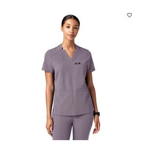 Jaanuu scrub set